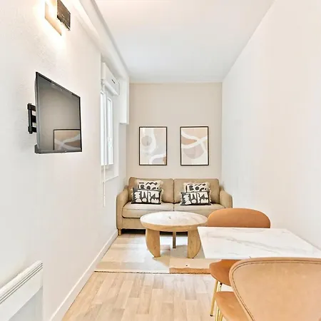 Apartament Cozy And Convenient In Asnieres-sur-seine-v *